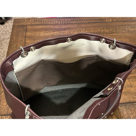 Hardwear by Renee Purse - Picture 8 of 16